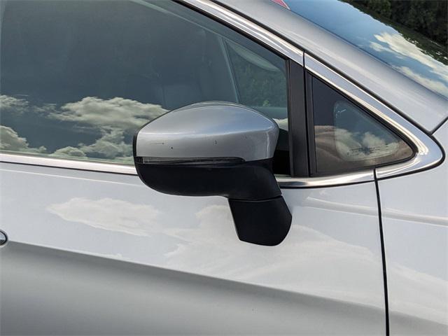 Photo of 2023 Silver Mist Clearcoat Chrysler Pacifica