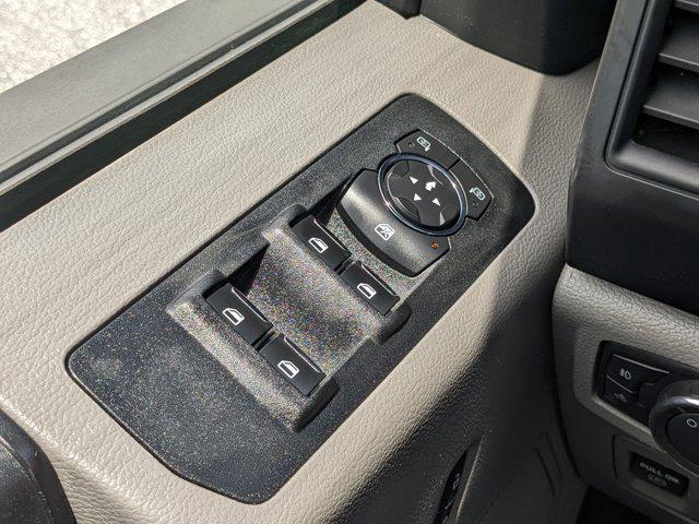 Photo of 2018 Oxford White Ford F-150