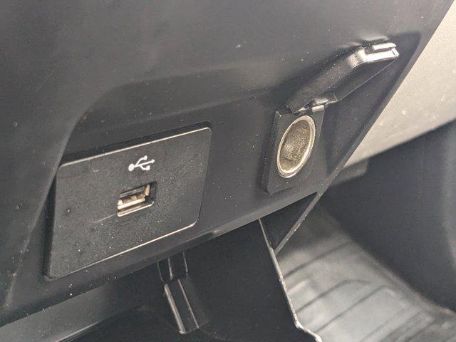 Photo of 2018 Oxford White Ford F-150