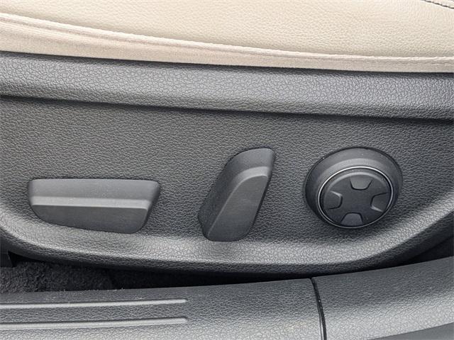 Photo of 2022 Siberian Ice Genesis G70