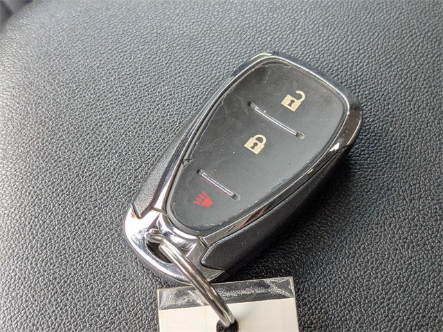 Photo of 2021 Midnight Blue Metallic Chevrolet Equinox