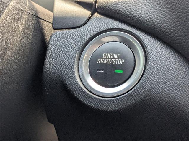 Photo of 2021 Midnight Blue Metallic Chevrolet Equinox