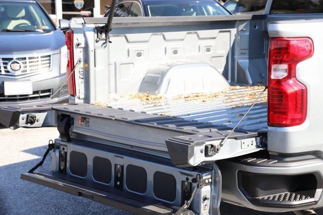 Photo of 2025 Sterling Gray Metallic Chevrolet Silverado 1500