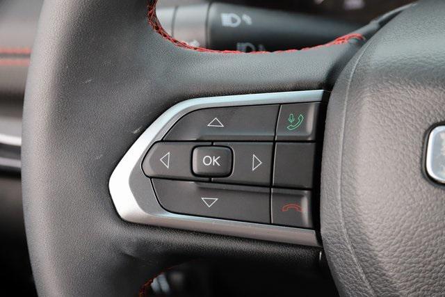 Photo of 2023 Bright White Clearcoat Jeep Compass