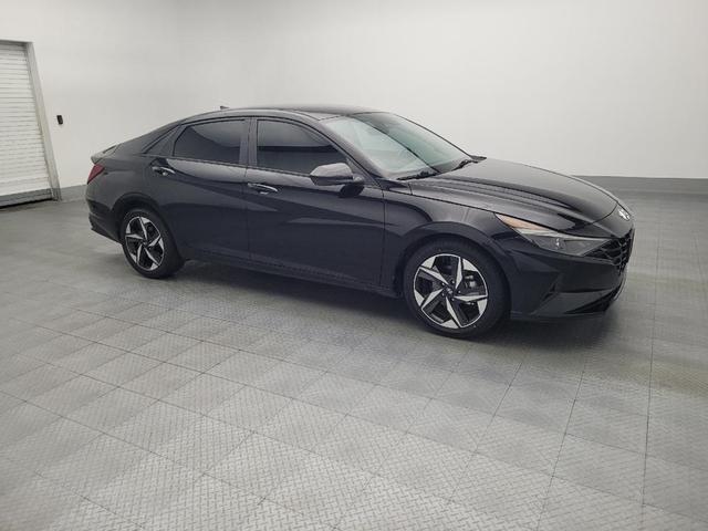 Photo of 2023 Phantom Black Hyundai ELANTRA