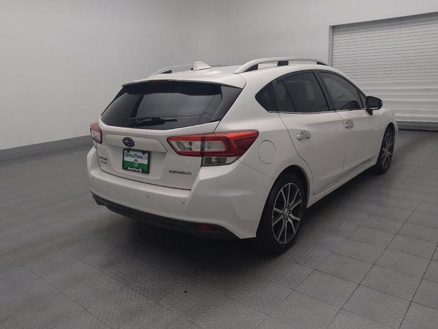 Photo of 2018 Crystal White Pearl Subaru Impreza