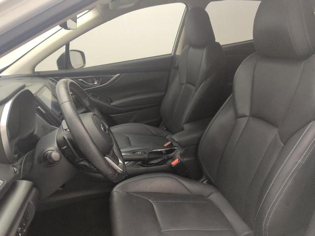 Photo of 2018 Crystal White Pearl Subaru Impreza