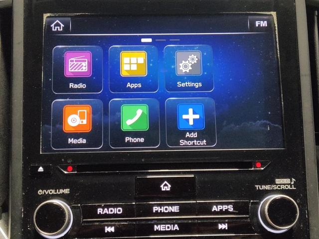 Photo of 2018 Crystal White Pearl Subaru Impreza