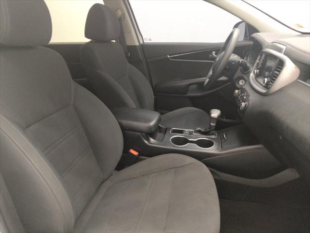 Photo of 2020 Snow White Pearl Kia Sorento