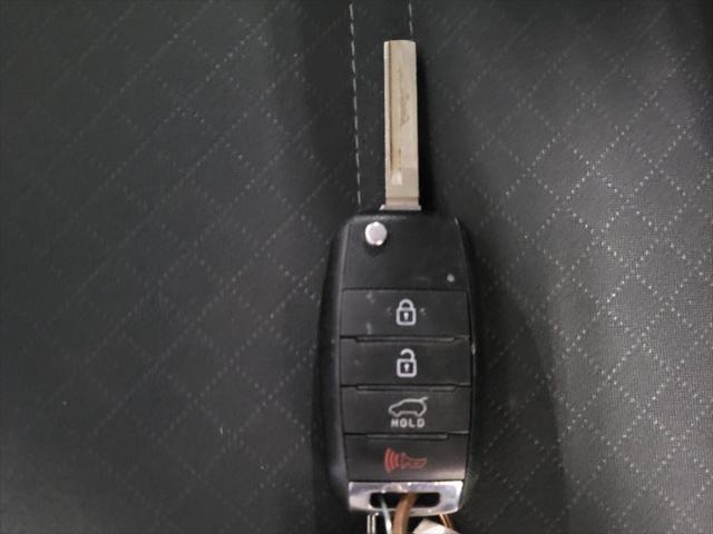 Photo of 2020 Snow White Pearl Kia Sorento