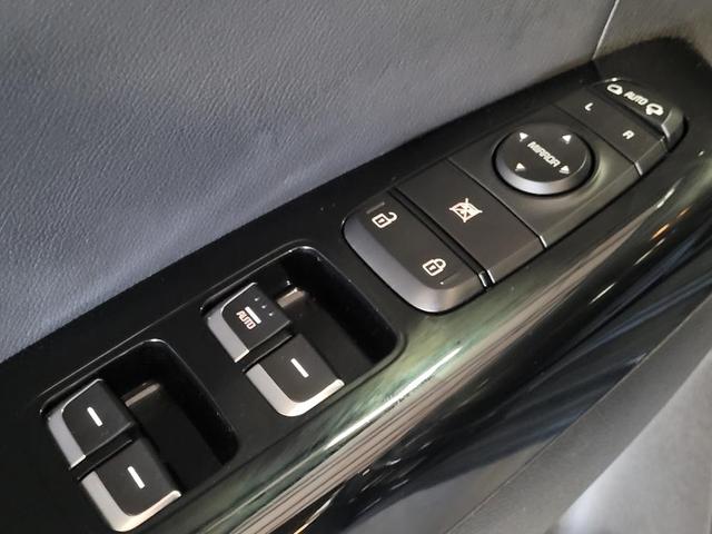 Photo of 2020 Black Cherry Pearl Kia Sportage
