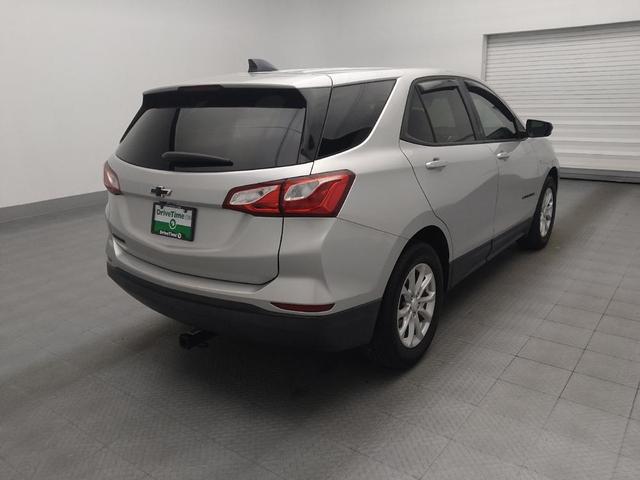 Photo of 2020 Silver Ice Metallic Chevrolet Equinox