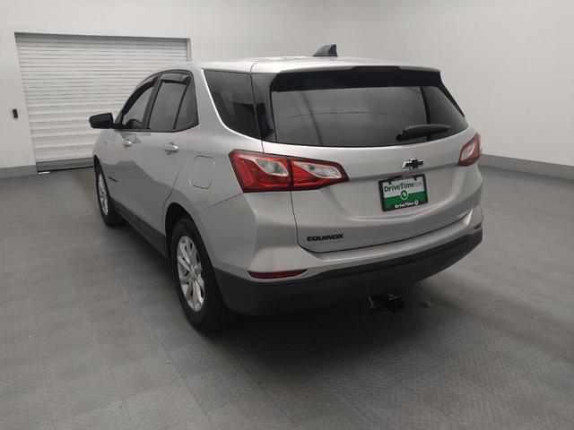 Photo of 2020 Silver Ice Metallic Chevrolet Equinox