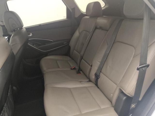 Photo of 2014 Circuit Silver Hyundai SANTA FE