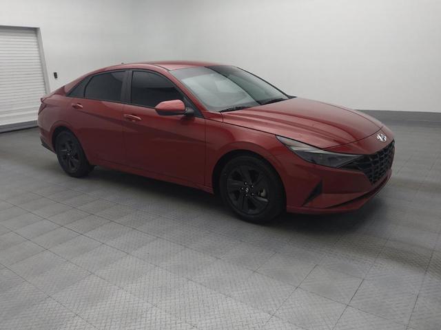 Photo of 2022 Red Hyundai ELANTRA