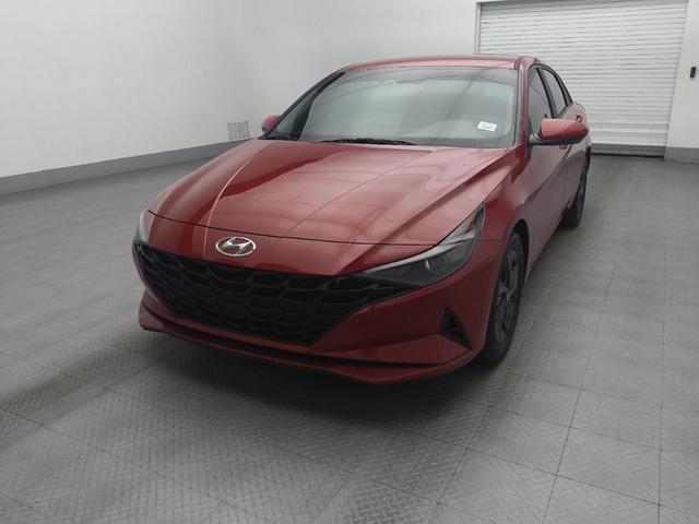 Photo of 2022 Red Hyundai ELANTRA