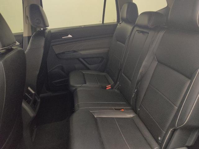 Photo of 2021 Deep Black Pearl Volkswagen Atlas