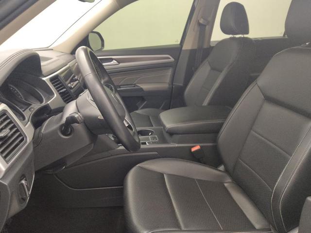 Photo of 2021 Deep Black Pearl Volkswagen Atlas
