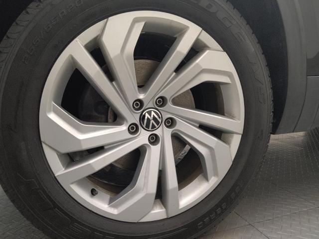 Photo of 2021 Deep Black Pearl Volkswagen Atlas