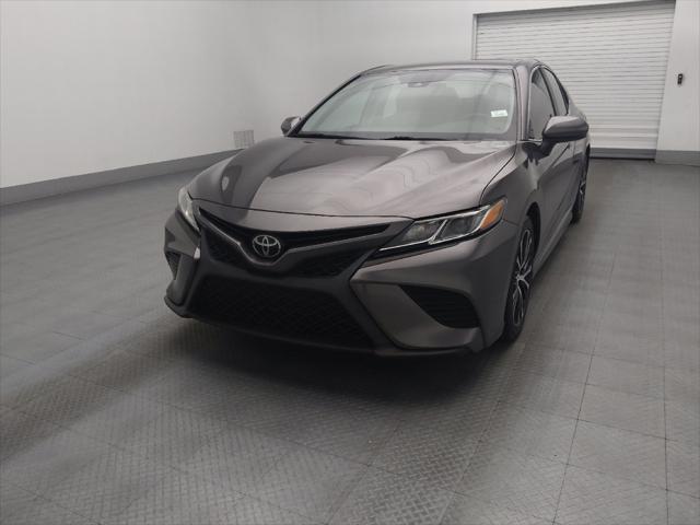 Photo of 2019 Predawn Gray Mica Toyota Camry
