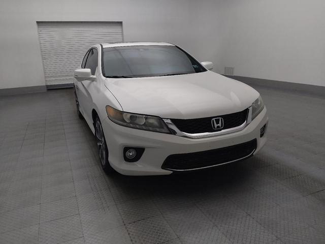 Photo of 2013 White Orchid Pearl Honda Accord