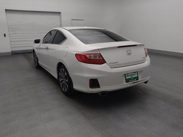Photo of 2013 White Orchid Pearl Honda Accord