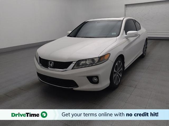 Photo of 2013 White Orchid Pearl Honda Accord