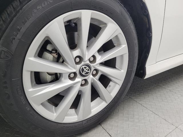 Photo of 2023 Ice Cap Toyota Camry