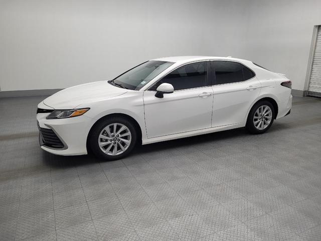Photo of 2023 Ice Cap Toyota Camry