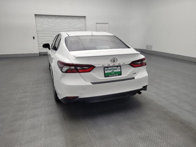 Photo of 2023 Ice Cap Toyota Camry