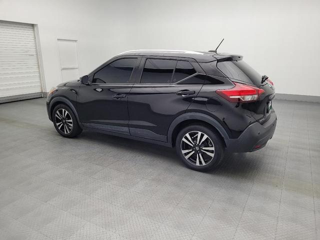 Photo of 2020 Super Black Nissan Kicks