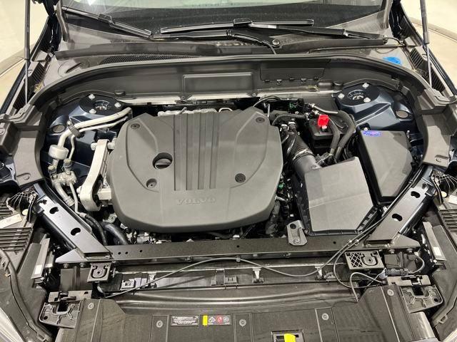 Photo of 2025 Denim Volvo XC60