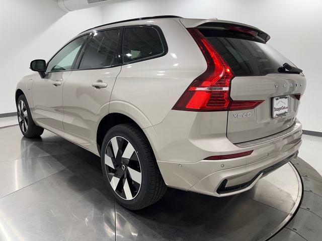 Photo of 2025 Dusk Volvo XC60 Plug-In Hybrid