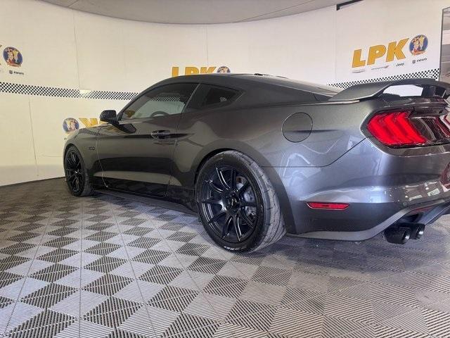 Photo of 2019 Magnetic Ford Mustang