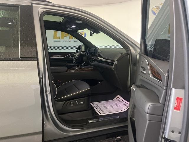 Photo of 2023 Silver Metallic Cadillac Escalade