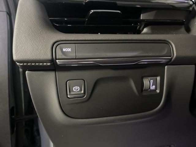 Photo of 2023 Silver Metallic Cadillac Escalade