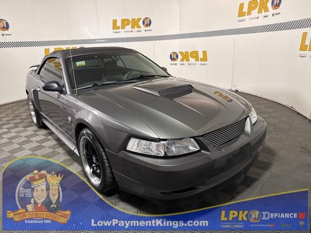 2004 Ford Mustang