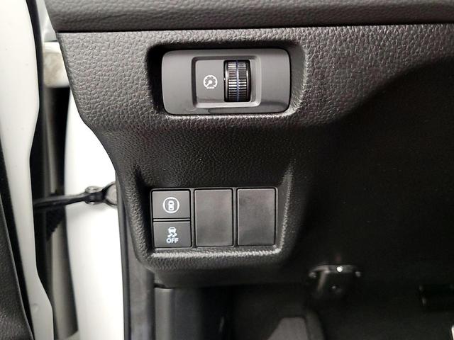 Photo of 2024 White Honda Civic