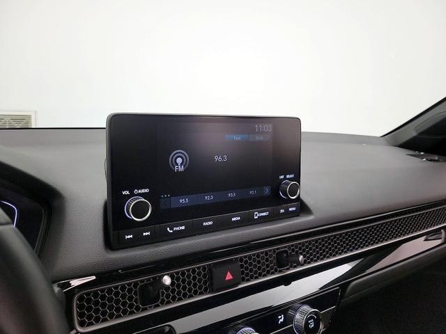 Photo of 2024 White Honda Civic