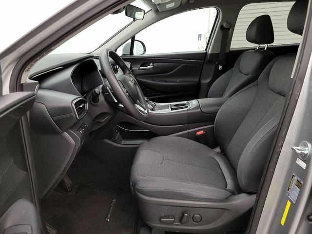 Photo of 2022 Silver Hyundai SANTA FE