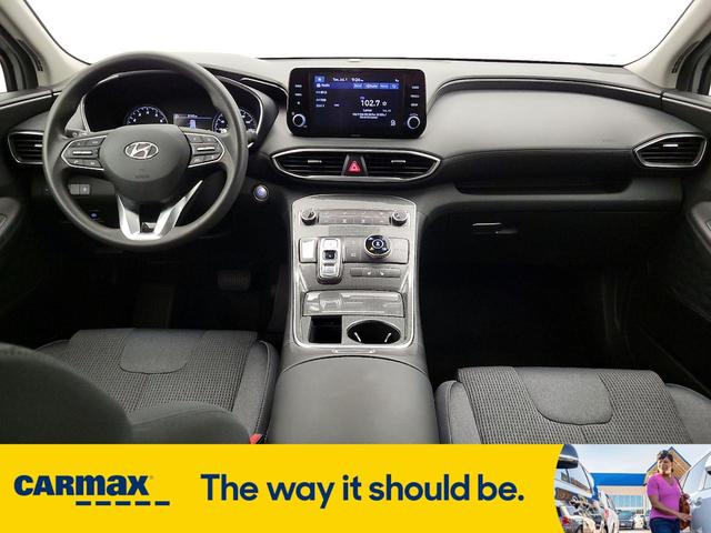Photo of 2022 Silver Hyundai SANTA FE