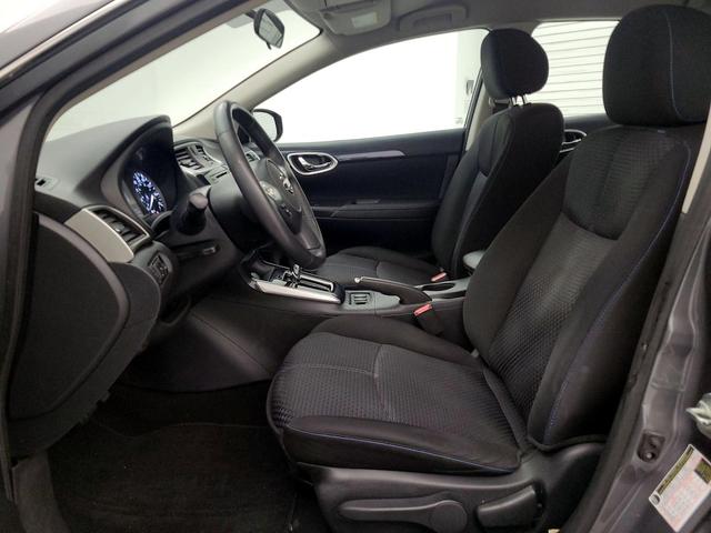 Photo of 2017 Gray Nissan Sentra