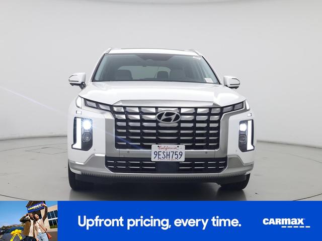 Photo of 2023 White Hyundai PALISADE