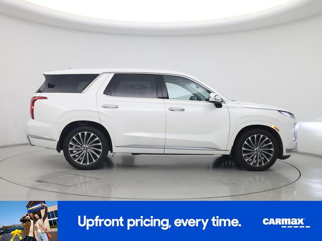 Photo of 2023 White Hyundai PALISADE