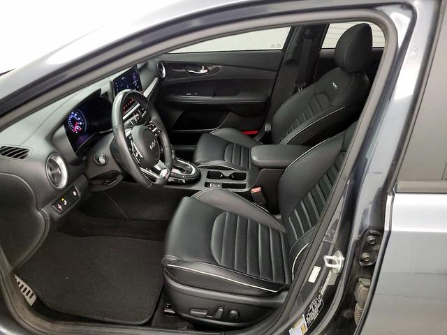 Photo of 2023 Gray Kia Forte