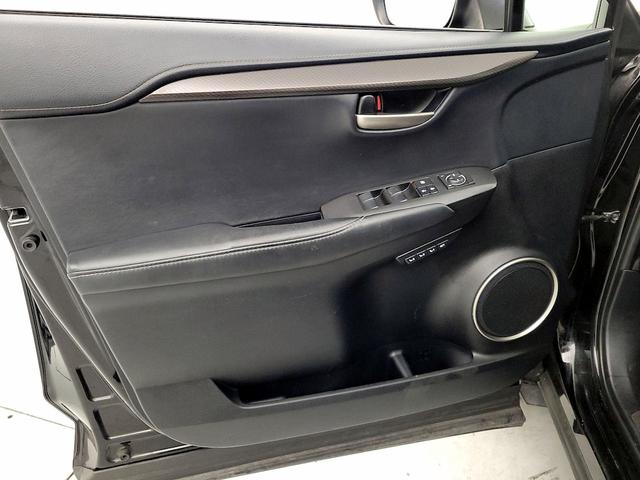 Photo of 2016 Black Lexus NX 200t