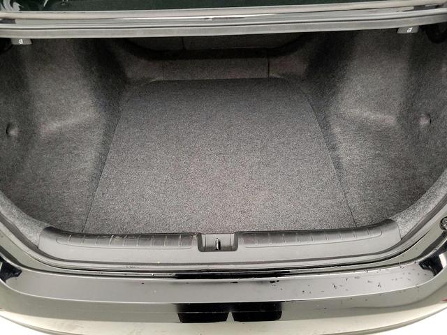 Photo of 2020 Black Honda Accord Hybrid