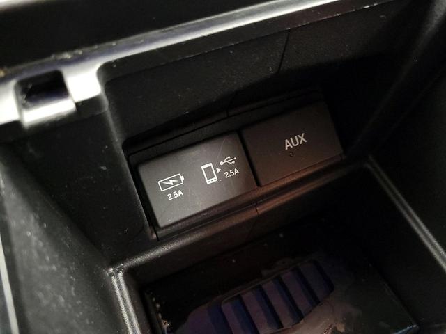 Photo of 2019 White Honda Odyssey
