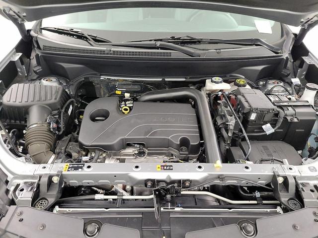 Photo of 2023 Silver Chevrolet Equinox