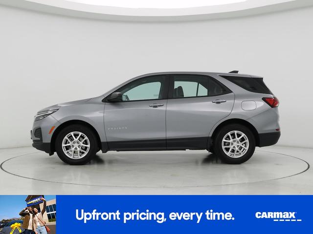 Photo of 2023 Silver Chevrolet Equinox